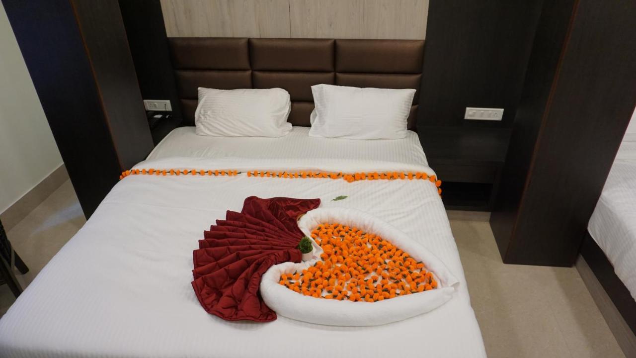 The Northern Lights Hotel Port Blair Ngoại thất bức ảnh